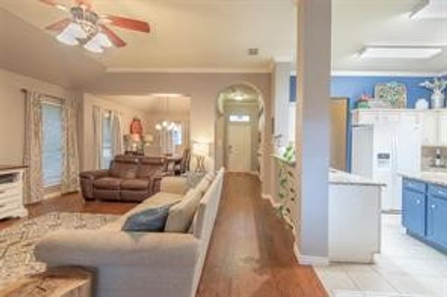 11813 Amber Valley Drive, Frisco, TX 75035