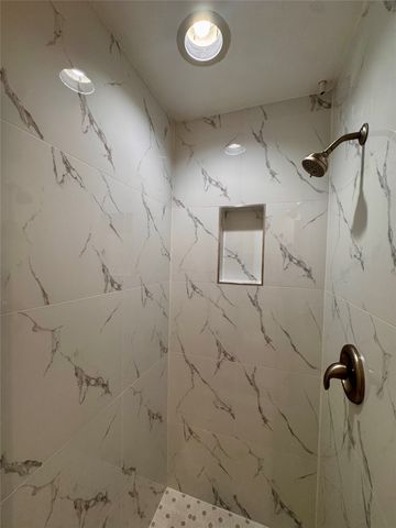 5100 Verde Valley Lane 276, Dallas, TX 75254