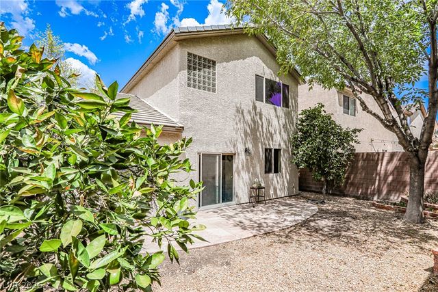 2453 Rue Bienville Way, Henderson, NV 89044