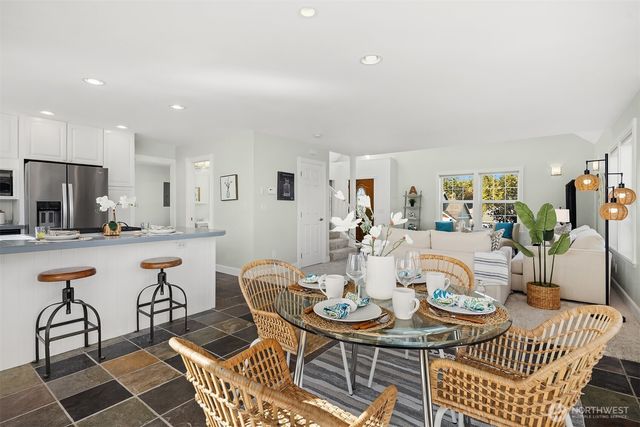 1316 Backswing Lane, Freeland, WA 98249