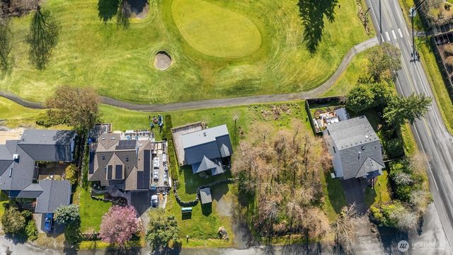 1316 Backswing Lane, Freeland, WA 98249