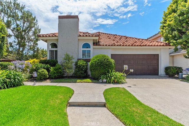 23 Los Monteros, Dana Point, CA 92629