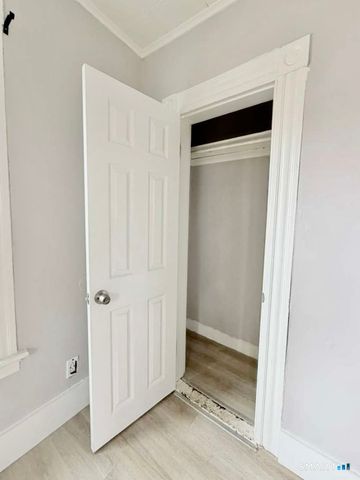 15 Bassett Street 1L, Ansonia, CT 06401