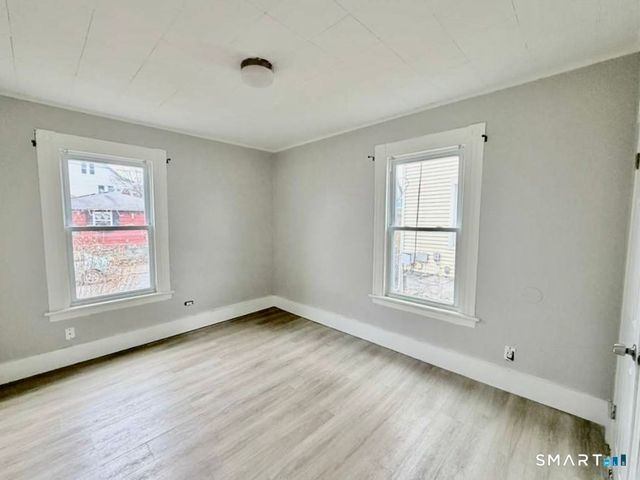 15 Bassett Street 1L, Ansonia, CT 06401