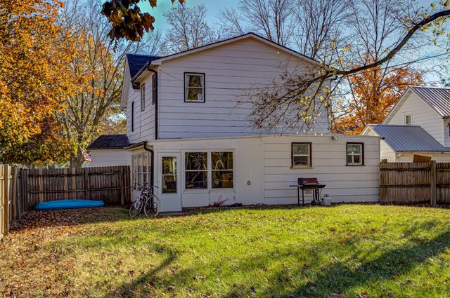 220 Maxwell Street, Maxwell, IA 50161