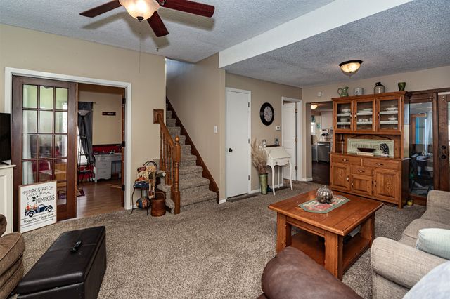 220 Maxwell Street, Maxwell, IA 50161