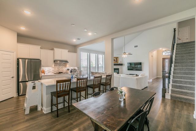 2622 Melrose Drive, Mansfield, TX 76084