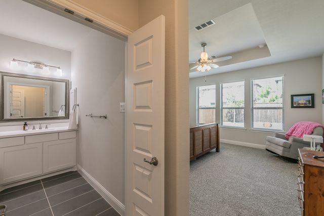 2622 Melrose Drive, Mansfield, TX 76084