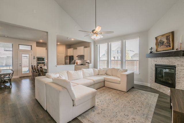 2622 Melrose Drive, Mansfield, TX 76084