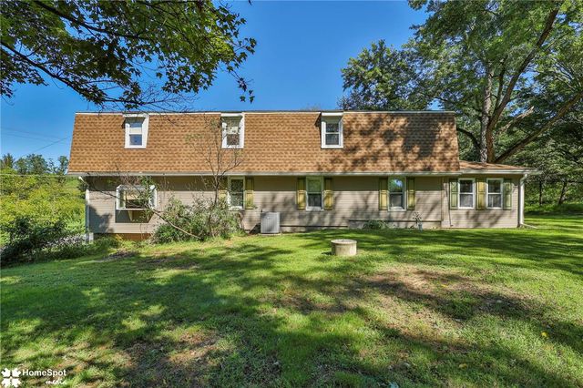 808 Engler Road, Plainfield Twp, PA 18064
