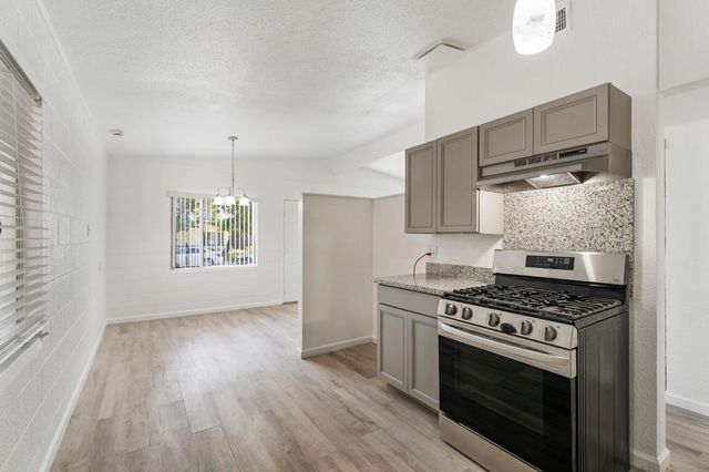 5500 55th, Sacramento, CA 95820
