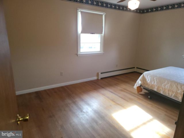 161 OAK HILL RD, Carlisle, PA 17015