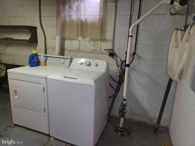 161 OAK HILL RD, Carlisle, PA 17015