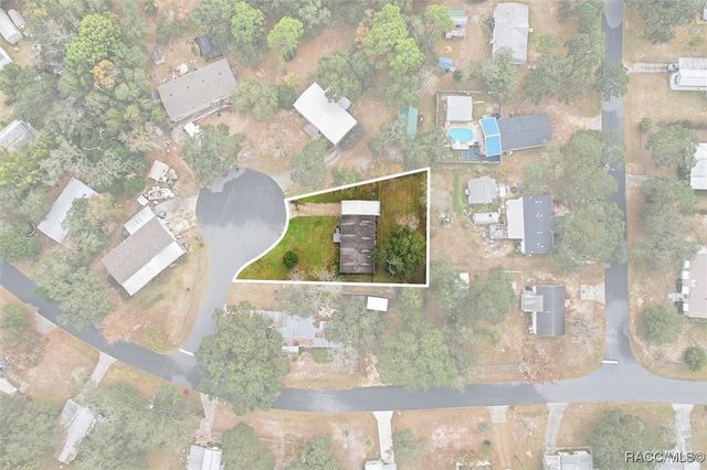 260 S Caraway Point, Lecanto, FL 34461