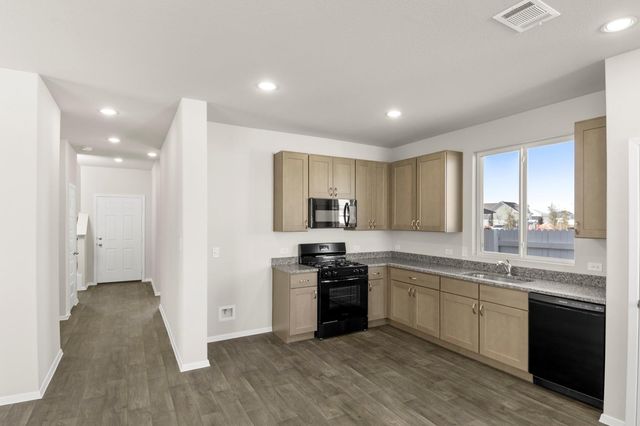 165 Daylily DR, Elgin, TX 78621