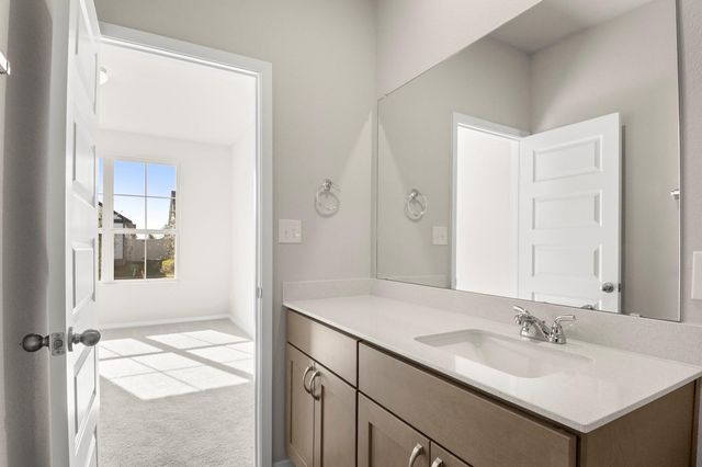 165 Daylily DR, Elgin, TX 78621