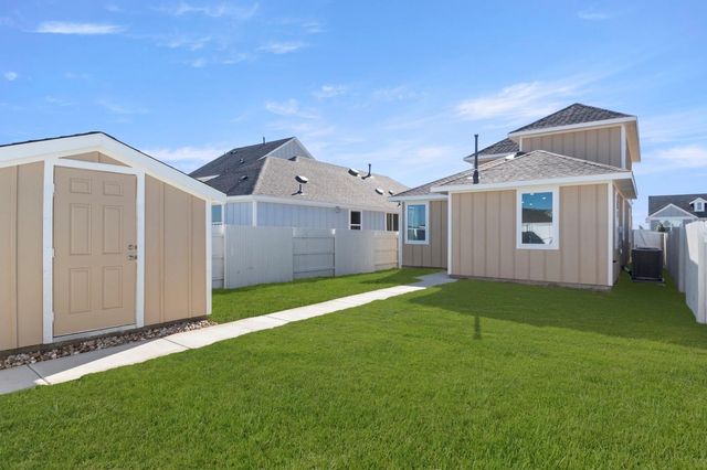 165 Daylily DR, Elgin, TX 78621