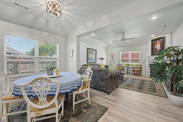 631 Hayden James Street, Prairie Grove, AR 72753