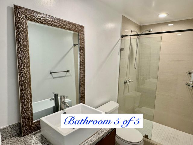 88 NE 154th Street, North Miami Beach, FL 33162