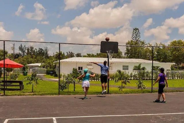 88 NE 154th Street, North Miami Beach, FL 33162