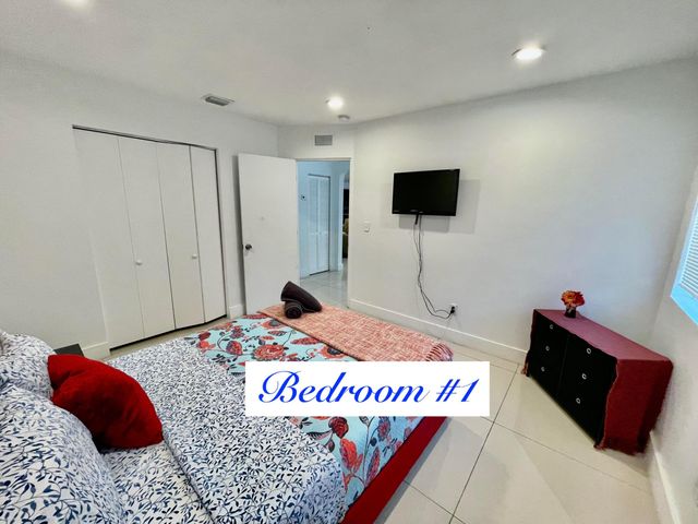 88 NE 154th Street, North Miami Beach, FL 33162