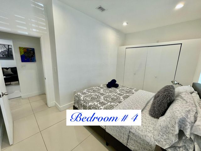 88 NE 154th Street, North Miami Beach, FL 33162