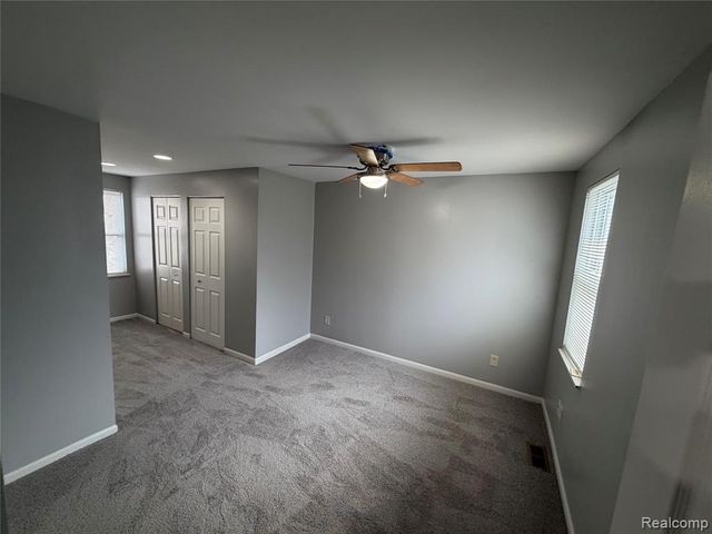 19445 Inkster Road, Livonia, MI 48152