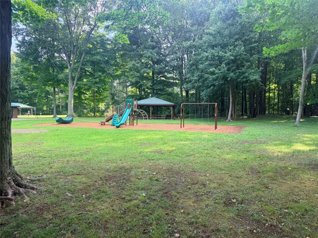 318 EDGE PARK Drive, Lake City Boro, PA 16423