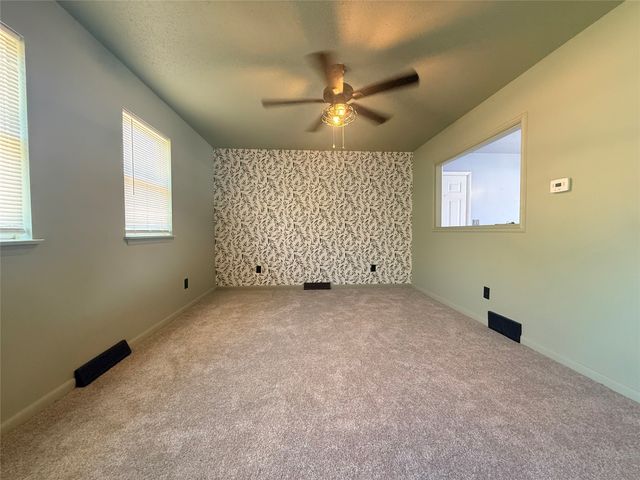 318 EDGE PARK Drive, Lake City Boro, PA 16423