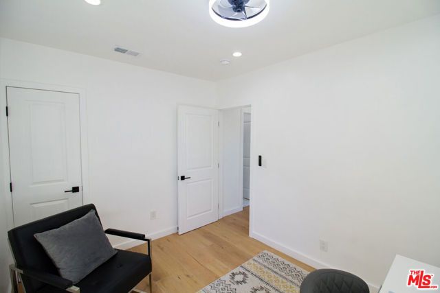 4068 Sutro Avenue, Los Angeles, CA 90008