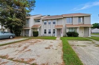 902 Monarch DR, Virginia Beach, VA 23462
