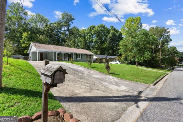 413 Hemlock Drive, Lawrenceville, GA 30046