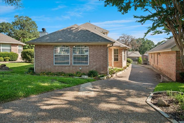1509 Milla Court, Euless, TX 76039