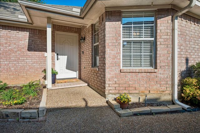 1509 Milla Court, Euless, TX 76039