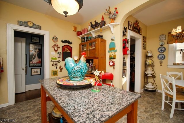 301 3Rd St, Clifton City, NJ 07011