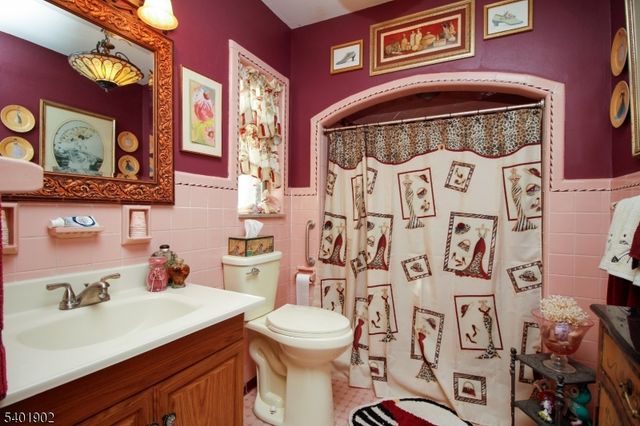 301 3Rd St, Clifton City, NJ 07011