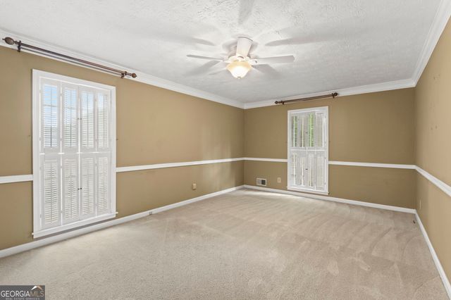 4352 White Oak Drive, Sugar Hill, GA 30518