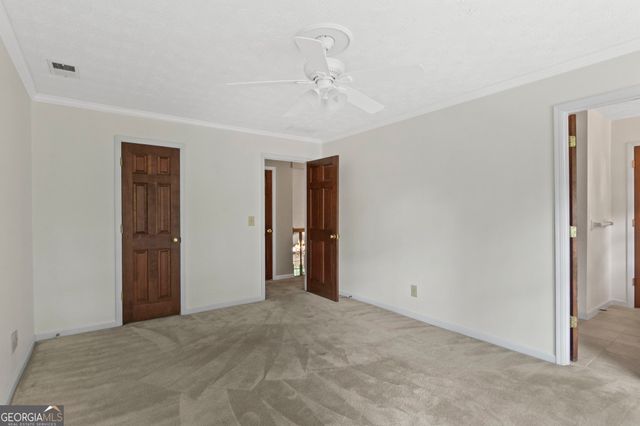 4352 White Oak Drive, Sugar Hill, GA 30518