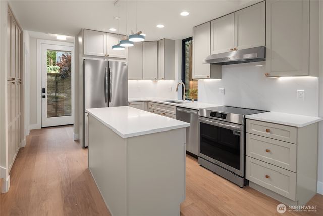 2316 S Forest Street, Seattle, WA 98144