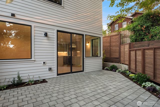 2316 S Forest Street, Seattle, WA 98144