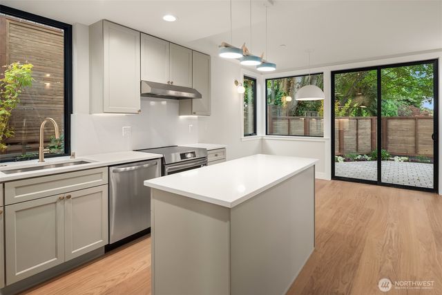 2316 S Forest Street, Seattle, WA 98144