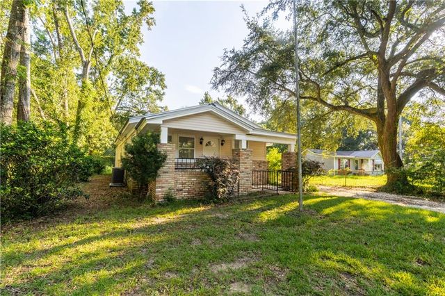 1014 Smith Avenue, Mobile, AL 36605