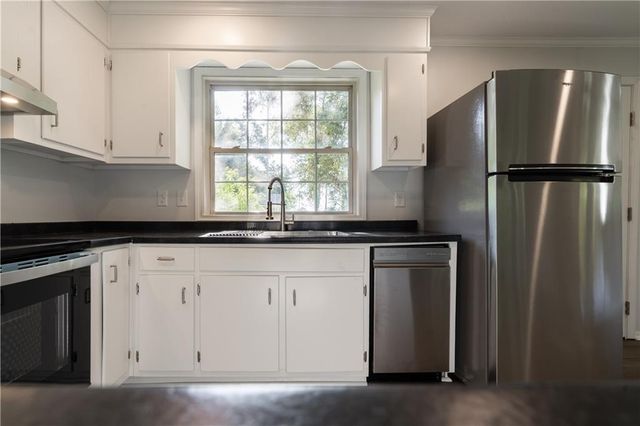 1014 Smith Avenue, Mobile, AL 36605