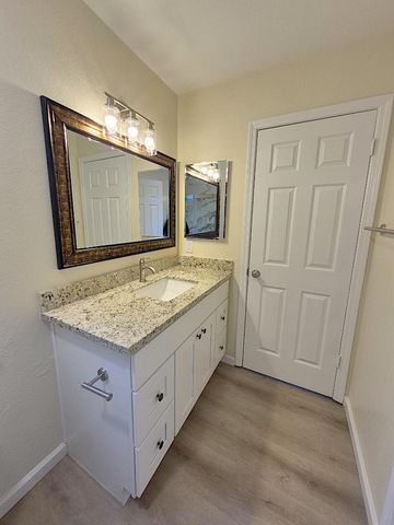 5526 Entrada Cedros, San Jose, CA 95123