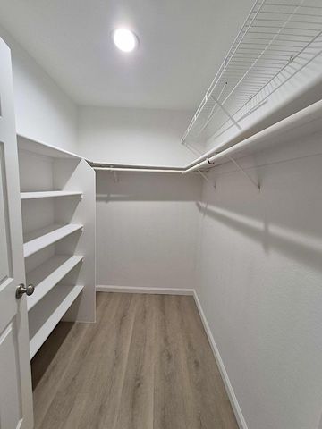 5526 Entrada Cedros, San Jose, CA 95123