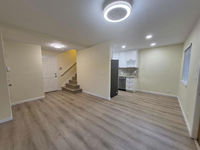 5526 Entrada Cedros, San Jose, CA 95123