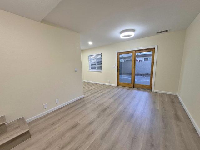 5526 Entrada Cedros, San Jose, CA 95123