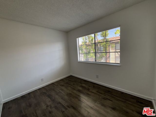 142 E Merrill Avenue, Rialto, CA 92376