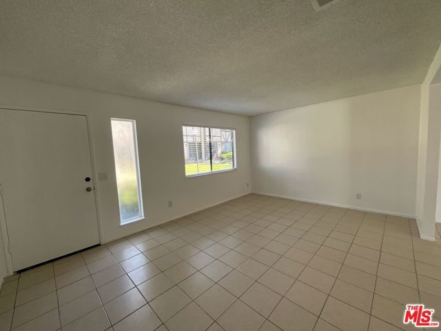 142 E Merrill Avenue, Rialto, CA 92376