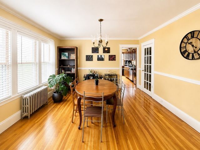 18 Linden Pl 2, Brookline, MA 02445